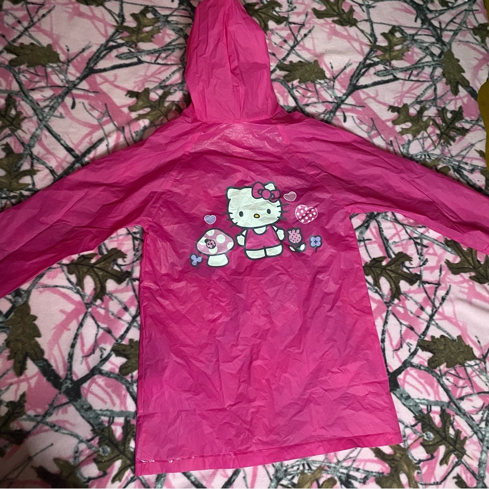 hello kitty raincoat size women’s xs/ small